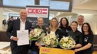 Wirtschaftskammerdirektor Rainer Ribing, Janine Schwung (Reiters Resort, Stegersbach), Trainerin Anna Heidenreich, Fachgruppengeschäftsführerin Claudia Scherz, Anika Benkö (Hotel Sonnenpark, Lutzmannsburg), Vizepräsident Bundesinnungsmeister der Konditoren KommR Leo Jindrak und Landesinnungsmeisterin Evelyne Goldenits (v. l.).  