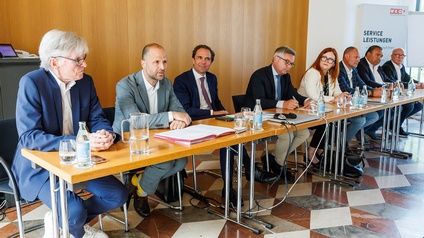 Zollgipfel in der Wirtschaftskammer Vorarlberg mit Finanzminister Magnus Brunner.