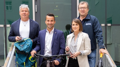 Hubert Ramskogler, Berater der Geschäftsführung der PETZEN Bergbahnen und Sprecher der fünf Flow Trails-Berge, Manuel Kapeller-Hopfgartner, Obmann der Fachgruppe Seilbahnen der Wirtschaftskammer Kärnten, Stefanie Hopfgartner, stellvertretende Landessprecherin der Besten Österreichischen Sommer-Bergbahnen in Kärnten und Christoph Rupitsch, Geschäftsführer der Weissensee Bergbahn.