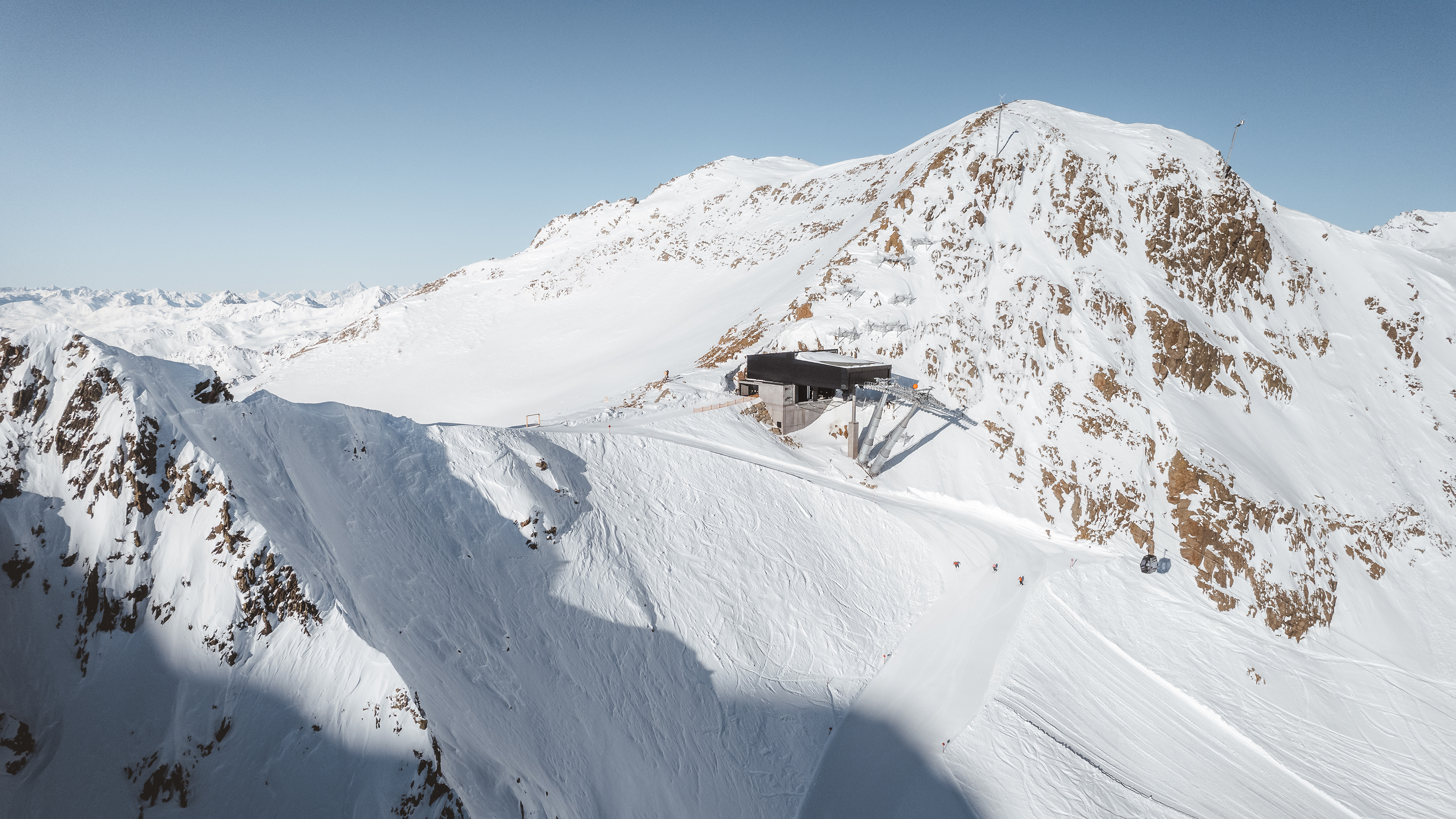 Berglandschaft mit Schnee