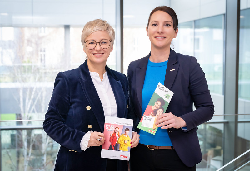 WKOÖ-Präsidentin Doris Hummer und Eva-Maria Schupfer, Leiterin der Abteilung Bildungspolitik der WKOÖ.