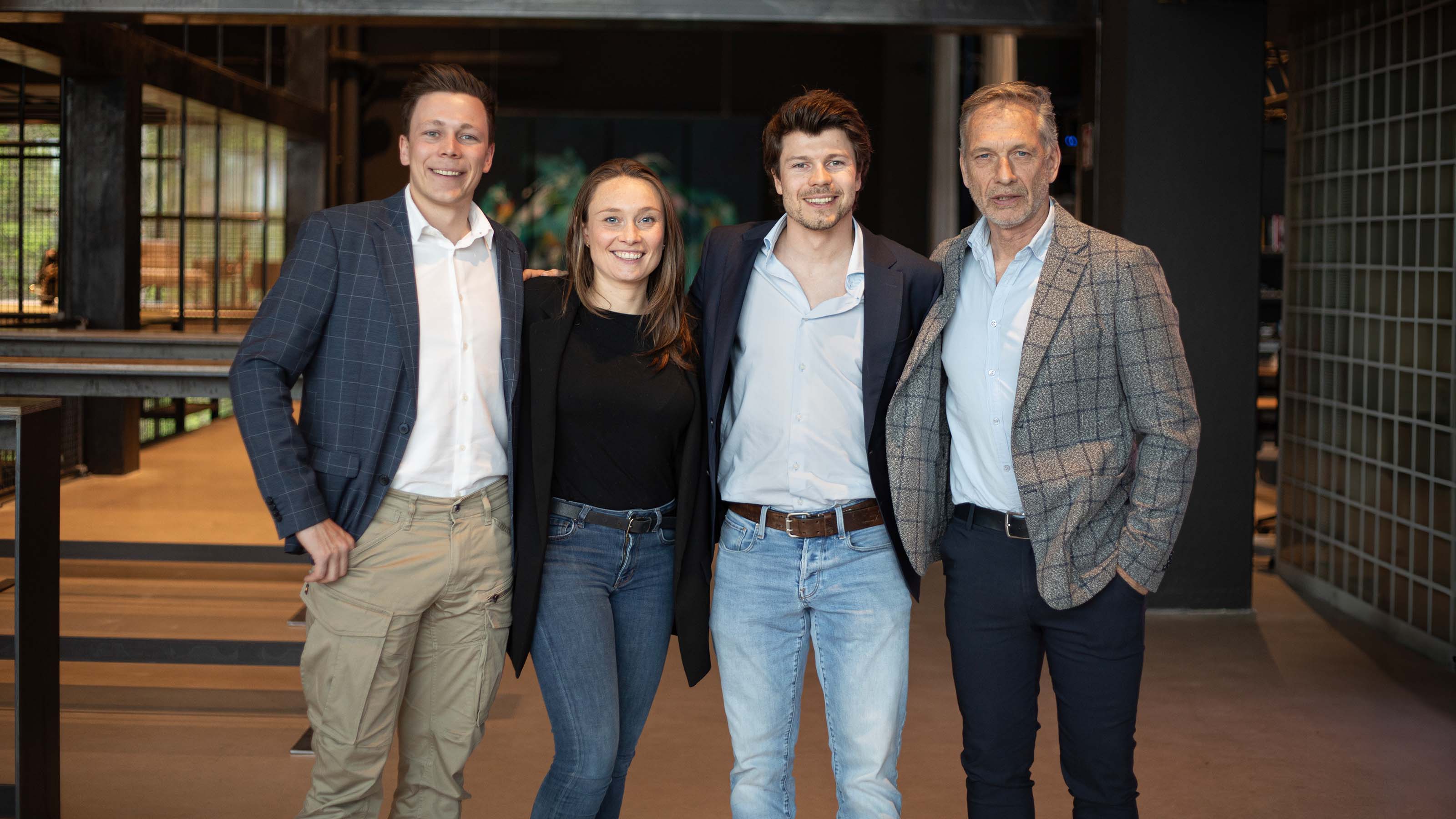 Entwickeln Businessparks für Handwerker und Gewerbetreibende: Martin Rehrl, Caroline Walketseder, Stefan Rehrl und Eric Walkets­eder (v. l.). 