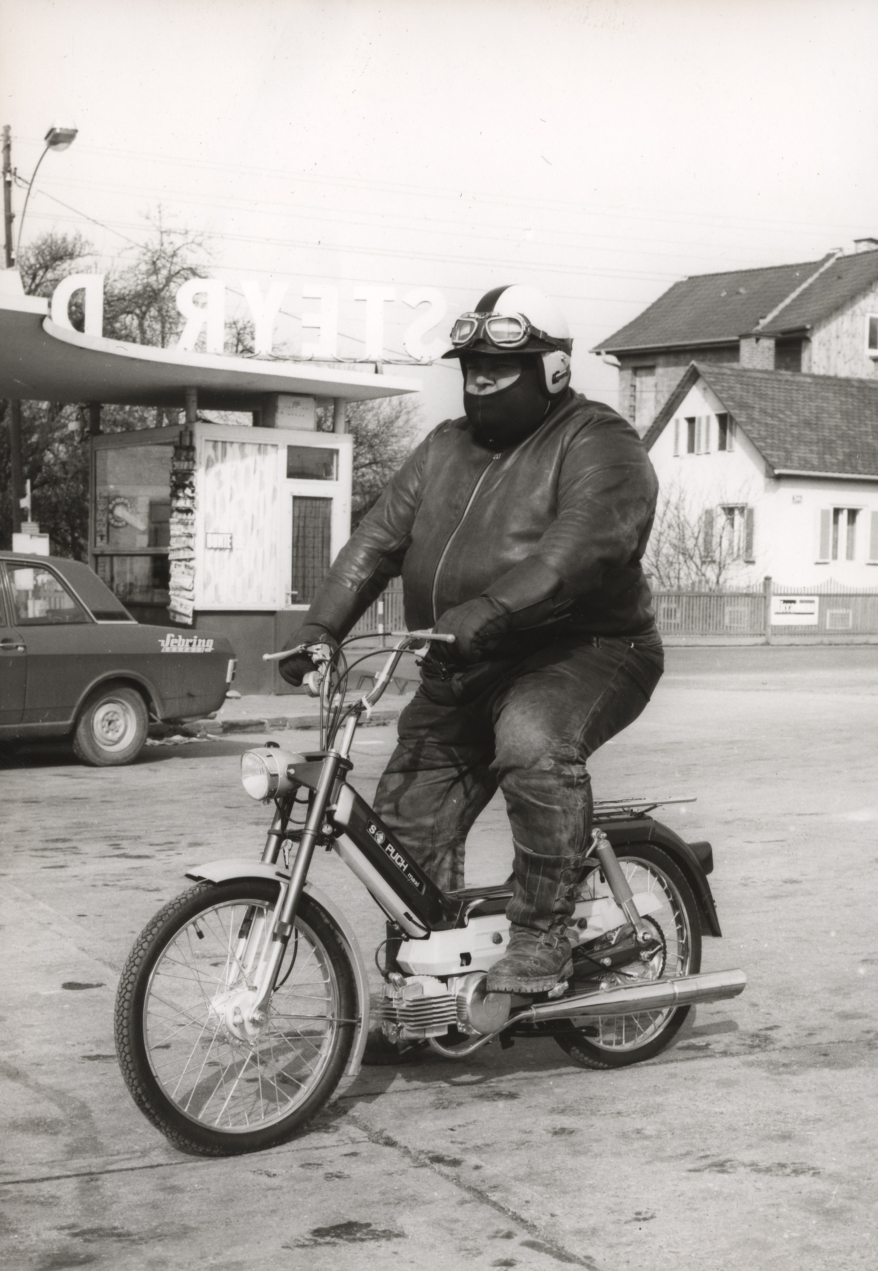 Puch Maxi mit gewichtigem Testfahrer