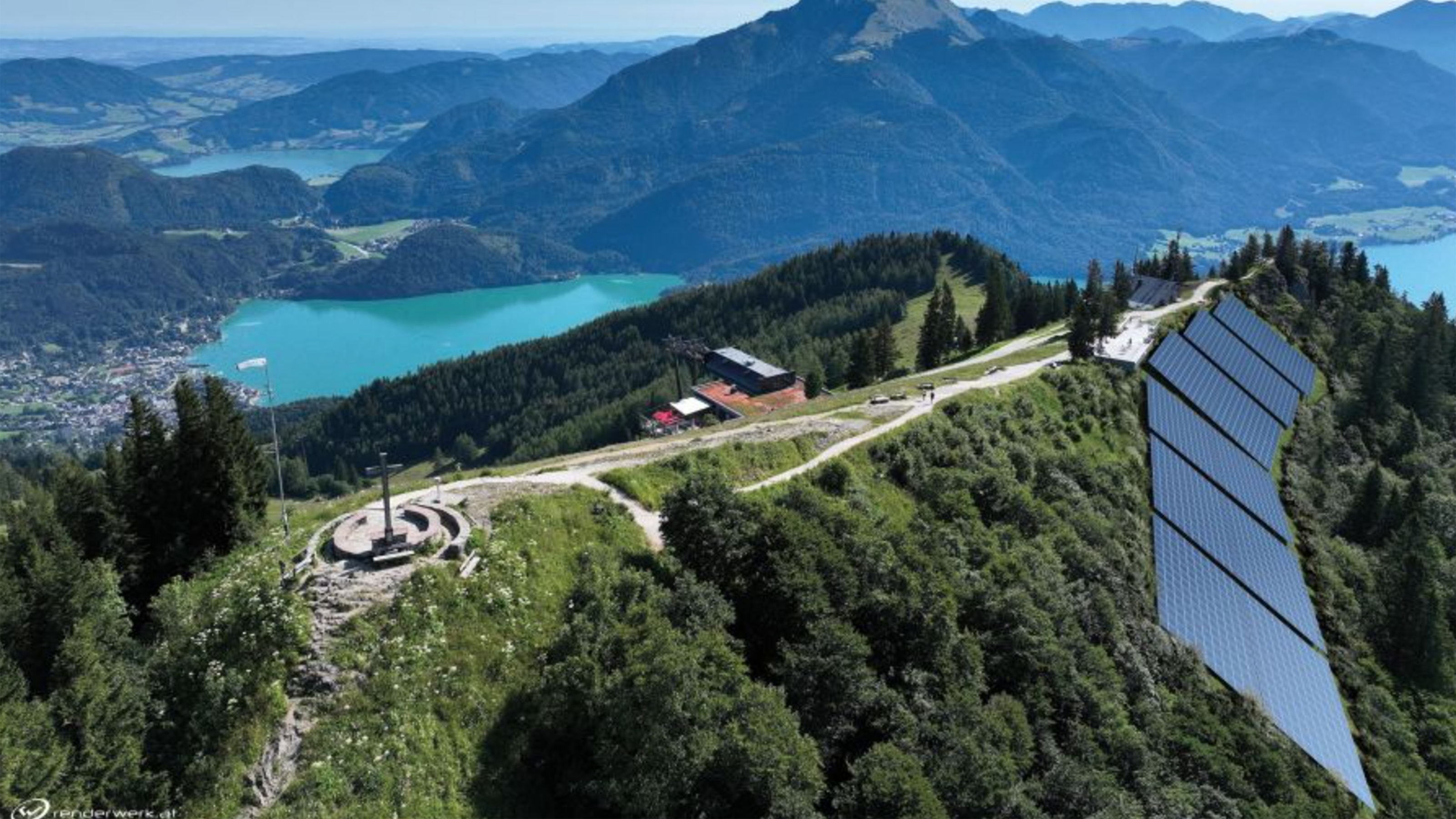 PV-Panele in einer grünen Berglandschaft