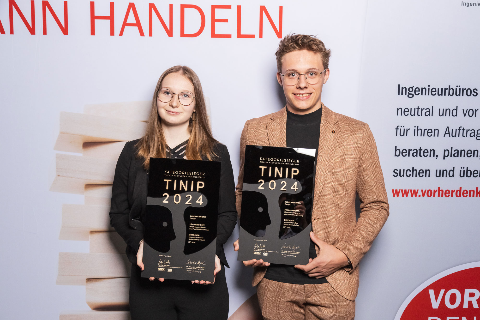 TINIP 2024 - Kategoriesieger "Design": Selina Maria Schett und Manuel Morscher von der HTL Imst.