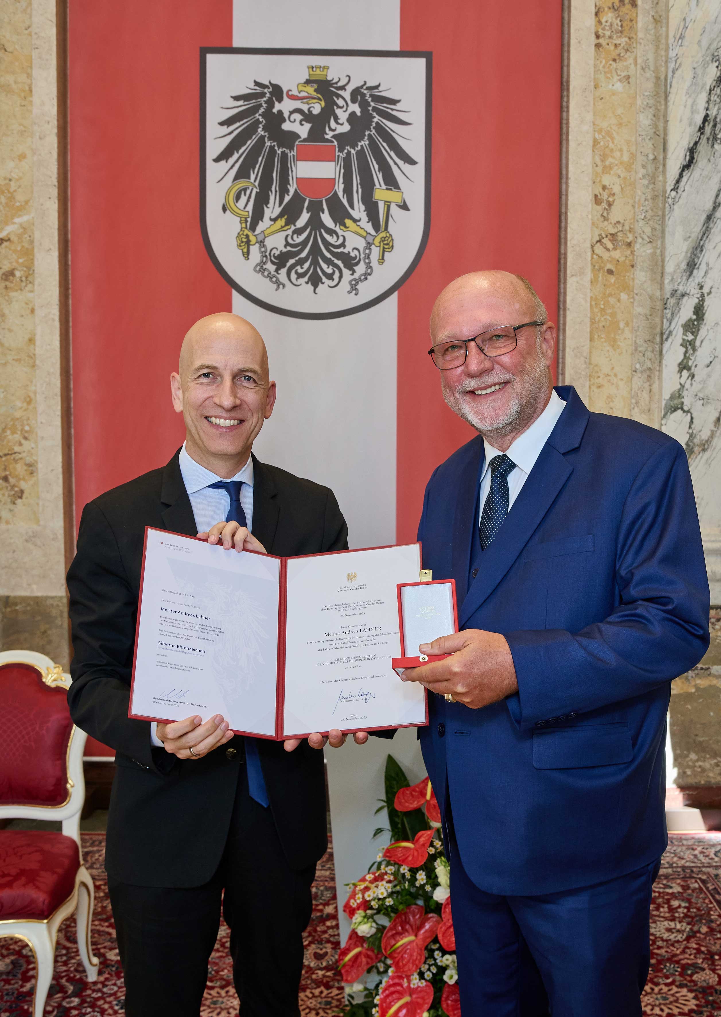 Verleihung des Silberne Ehrenzeichen der Republik Österreich an den ehemaligen BIM-Stv. KR Andreas Lahner