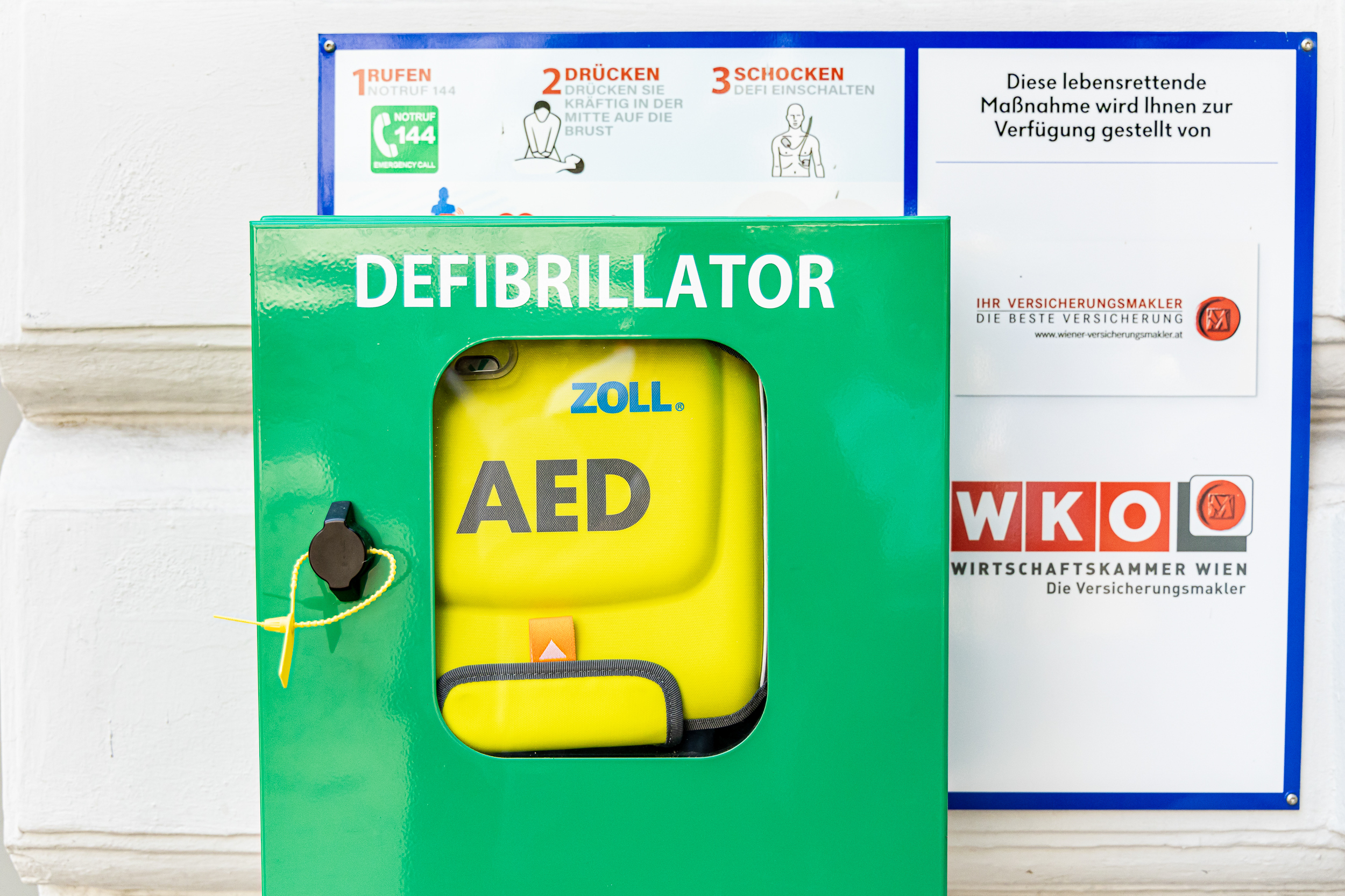 defibrillator