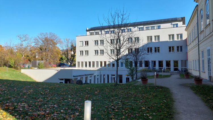 Bildungshaus Kardinal König Aussenansicht